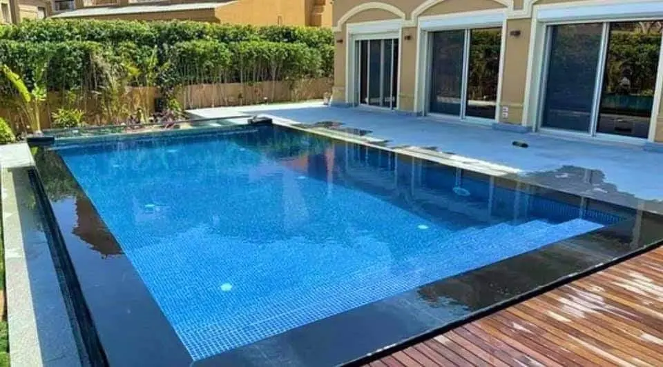 Residential swimming pool project