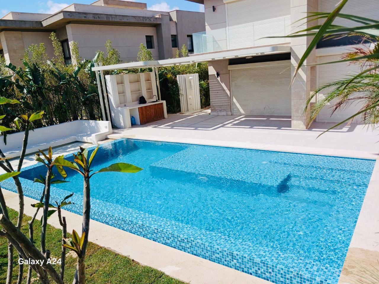 Hotel fountain project